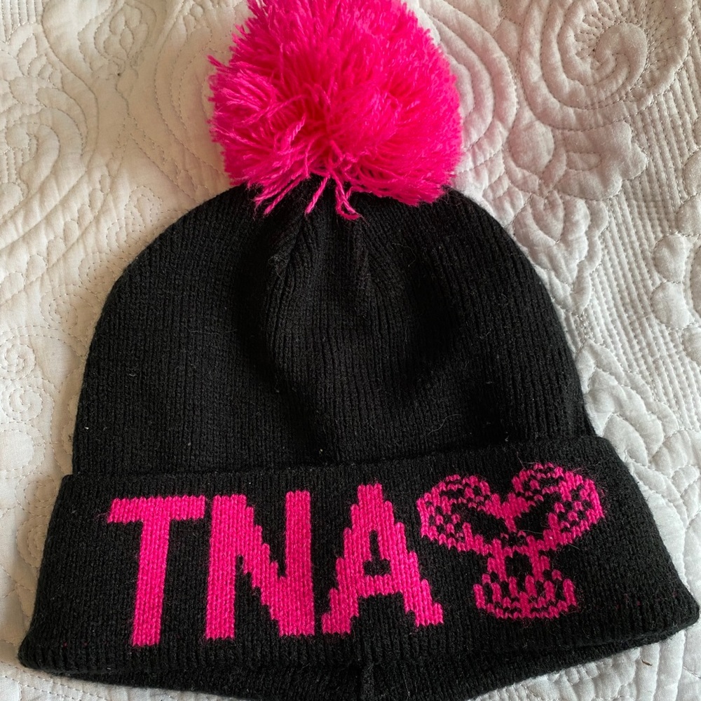 TNA Tuque